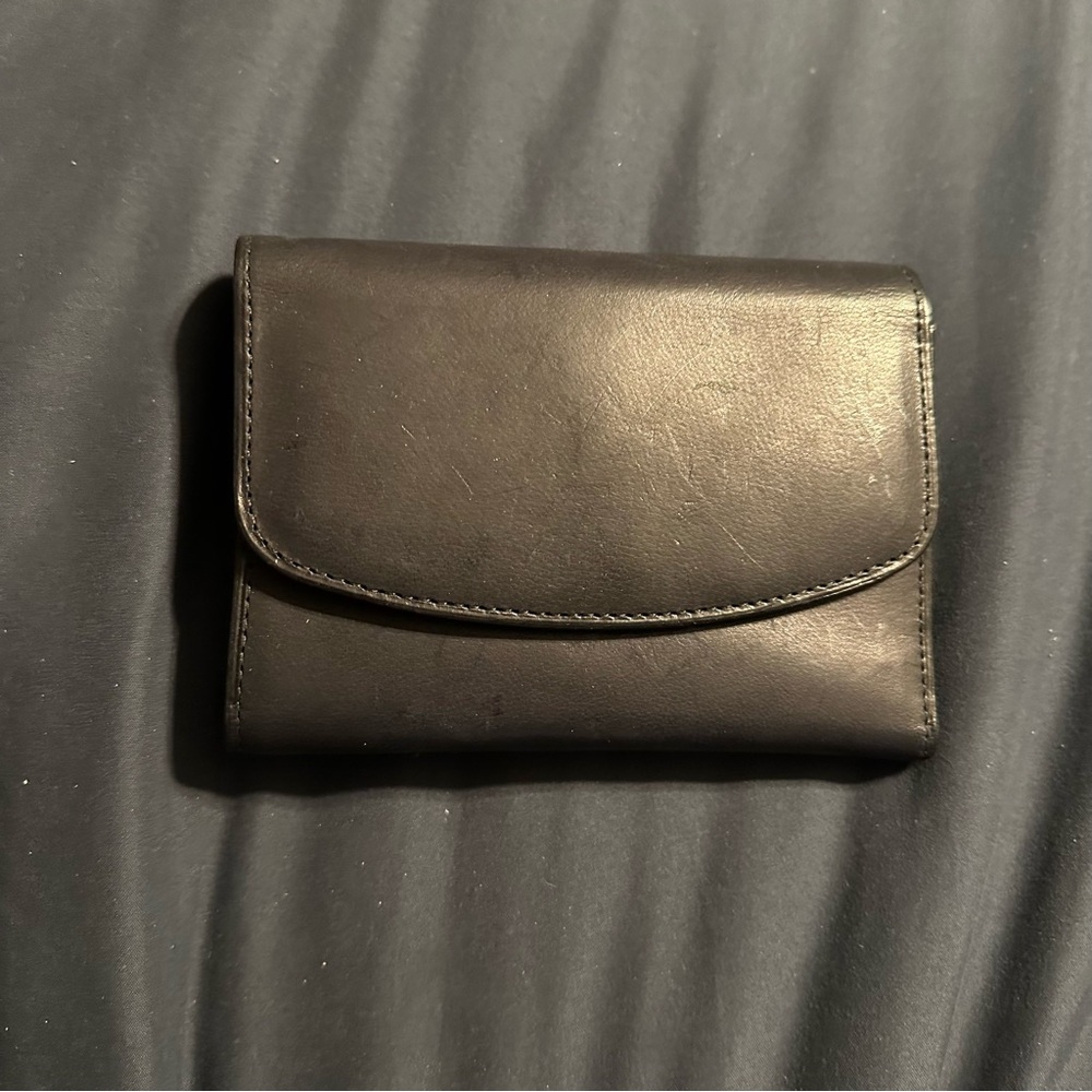 Coach black trifold wallet black smooth